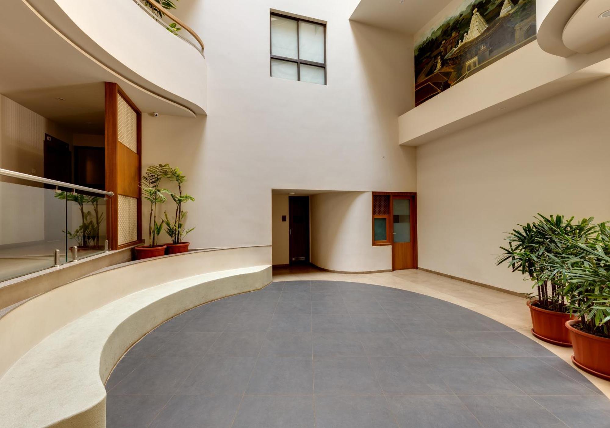 Hotel Classic Mid Town, קולהאפור מראה חיצוני תמונה