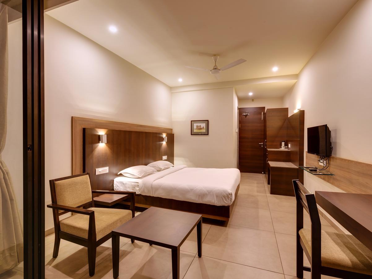 Hotel Classic Mid Town, קולהאפור מראה חיצוני תמונה