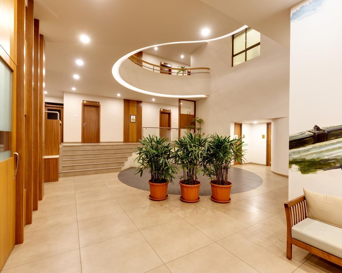Hotel Classic Mid Town, קולהאפור מראה חיצוני תמונה