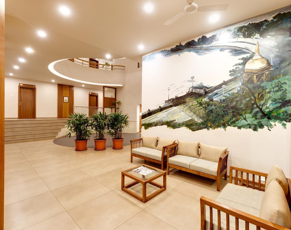 Hotel Classic Mid Town, קולהאפור מראה חיצוני תמונה